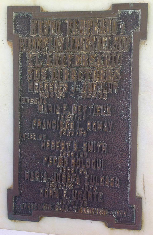  Placa en Museo Pampeano de Chascomus.