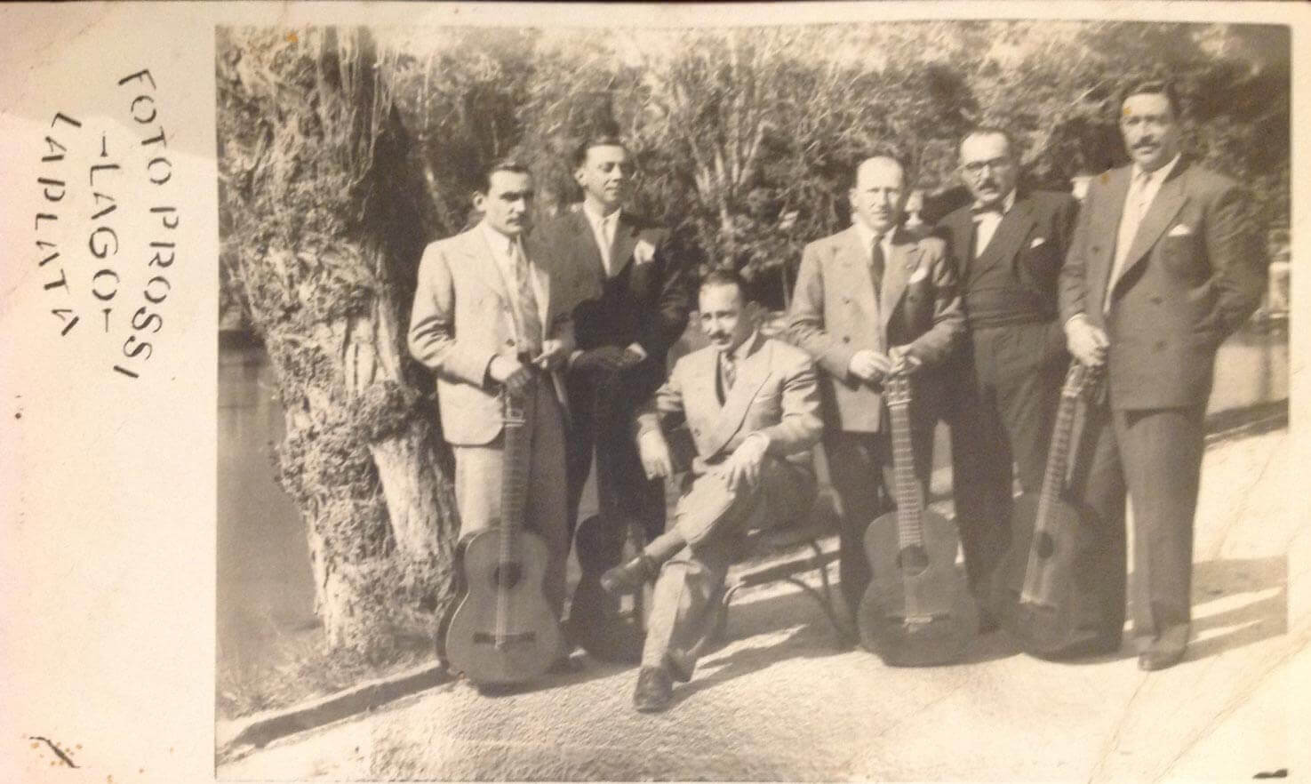 Pedro Boloqui con Cholo Iseas Jose F de Arenaza - Decada 1940