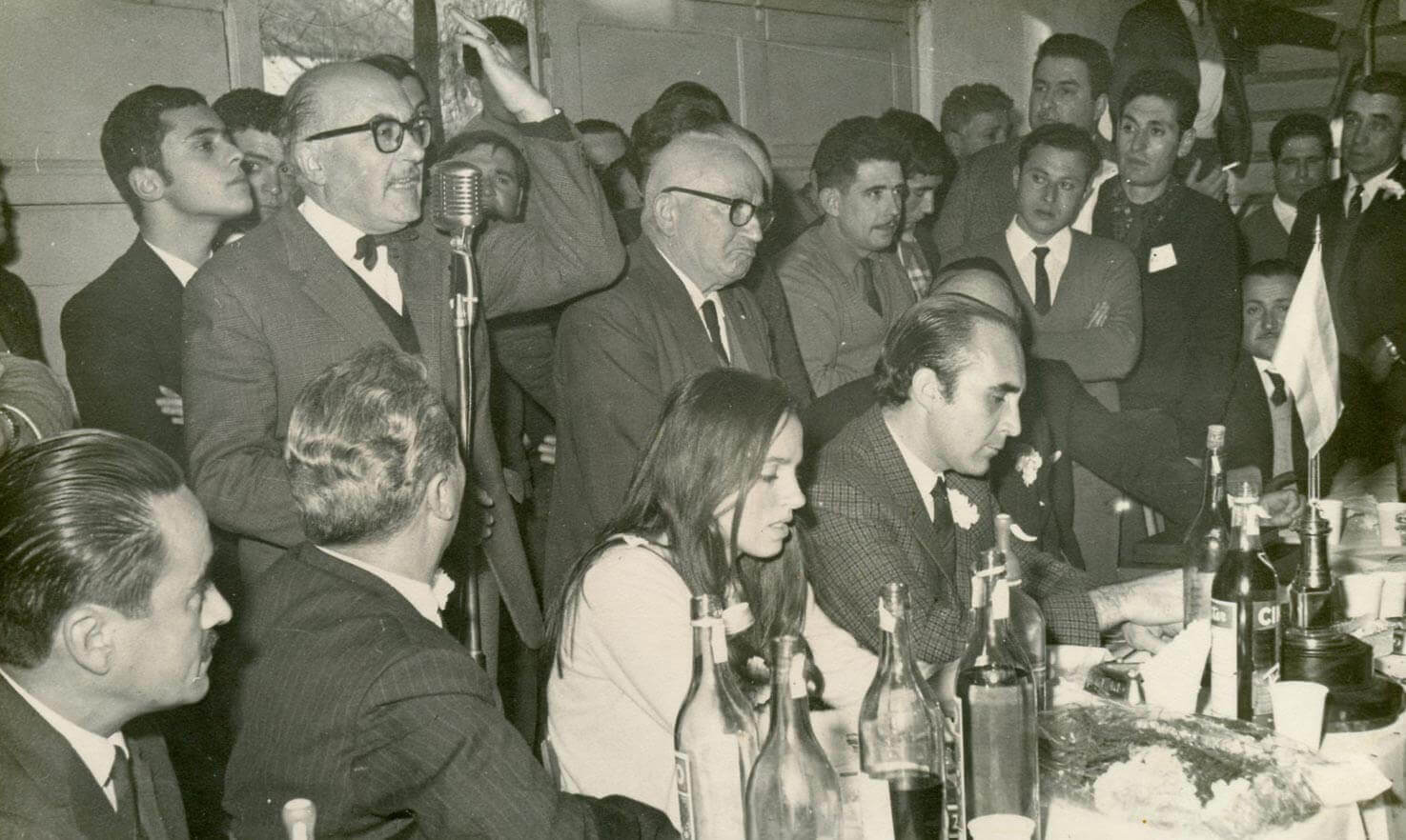 Recitando en aniversario de Fabrica de Aceites Seda  - Decada 1960